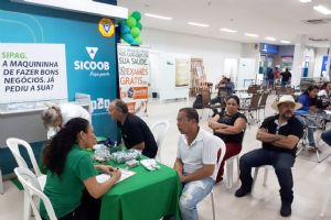 Laboratrio Carlos Chagas abre consultrio no Shopping Popular